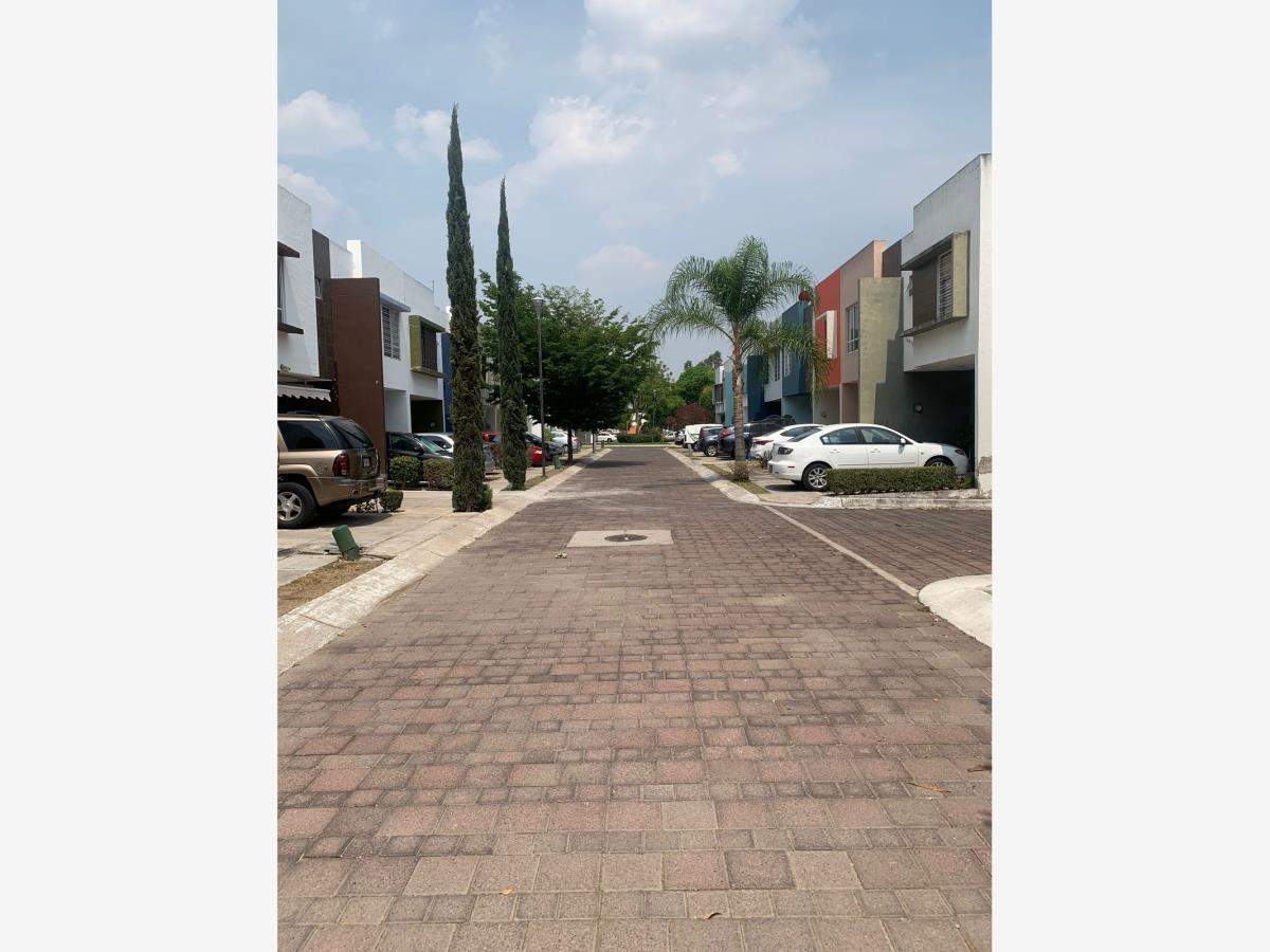 Casa en Renta 2 hab Parques del Bosque Tlaquepaque Jalisco 2