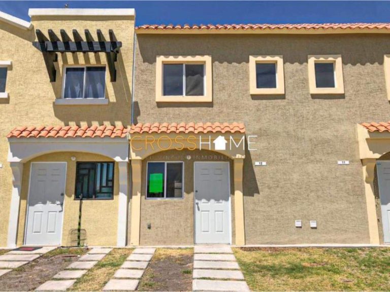 Casa en Renta 2hab Ciudad del Sol Queretaro