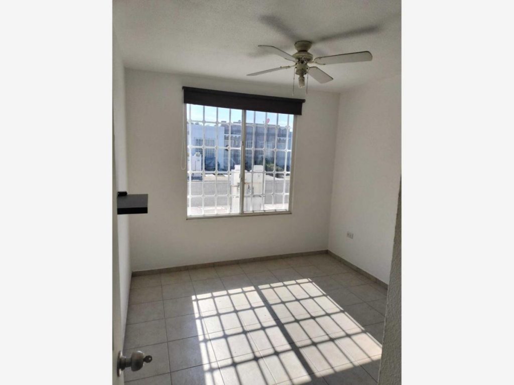Casa en Renta 2hab Paseos del Bosque Corregidora Queretaro 3