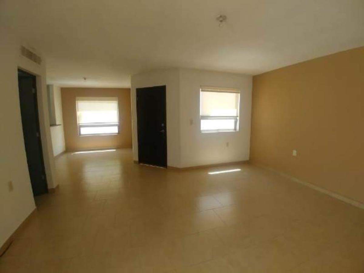 Casa en Renta 2hab Quintas San Isidro Torreon Coahuila 6