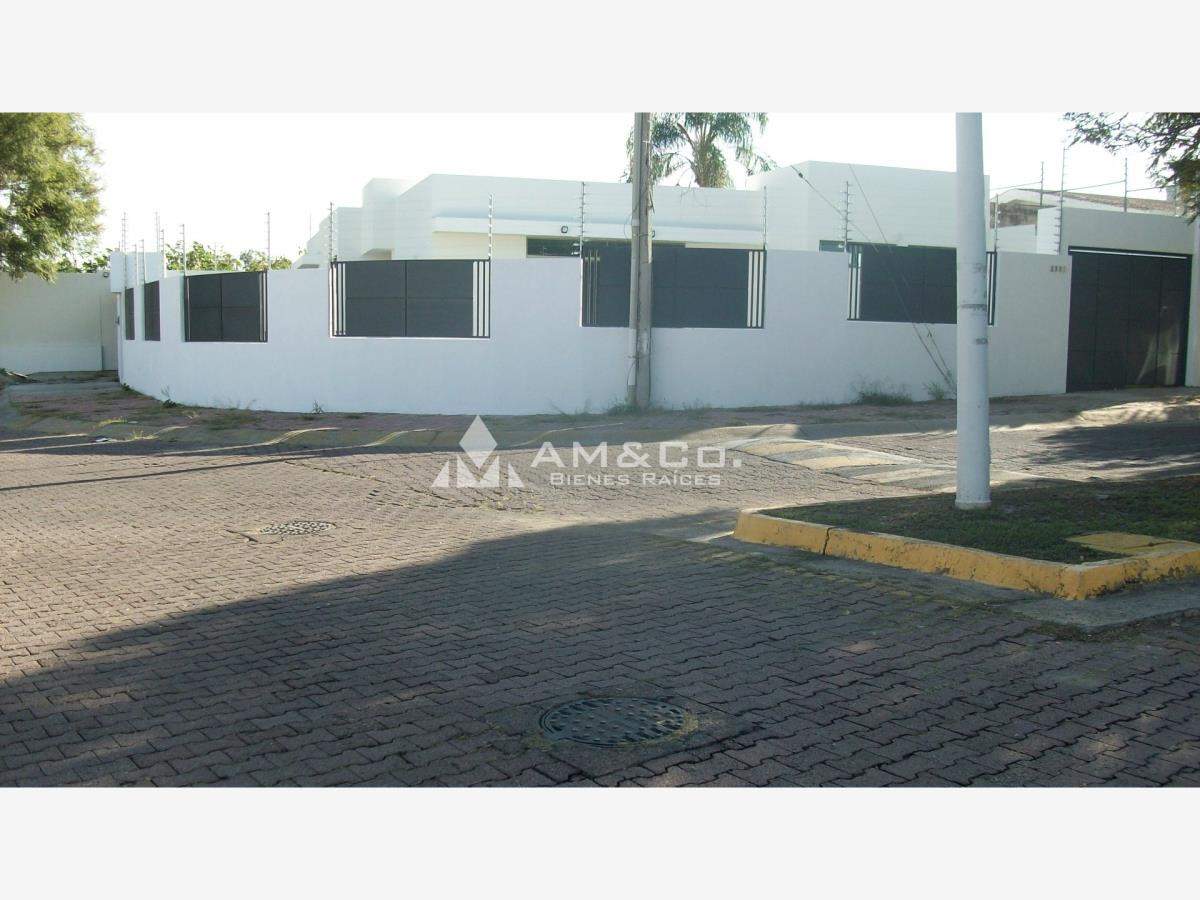 Casa en Renta 3 hab Ciudad Bugambilia Zapopan Jalisco 2