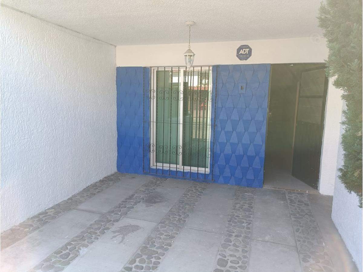 Casa en Renta 3 hab Lagos del Country Zapopan Jalisco 2