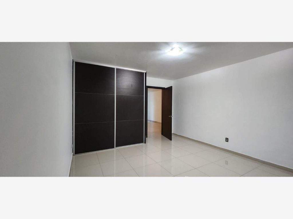 Casa en Renta 3 hab Los Gavilanes Tlajomulco Jalisco 2