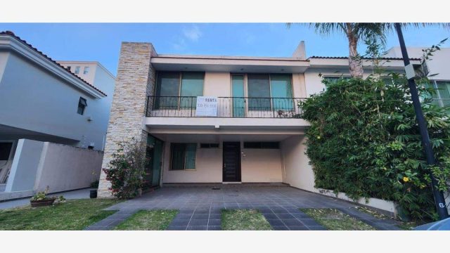 Casa en Renta 3 hab Los Gavilanes Tlajomulco Jalisco