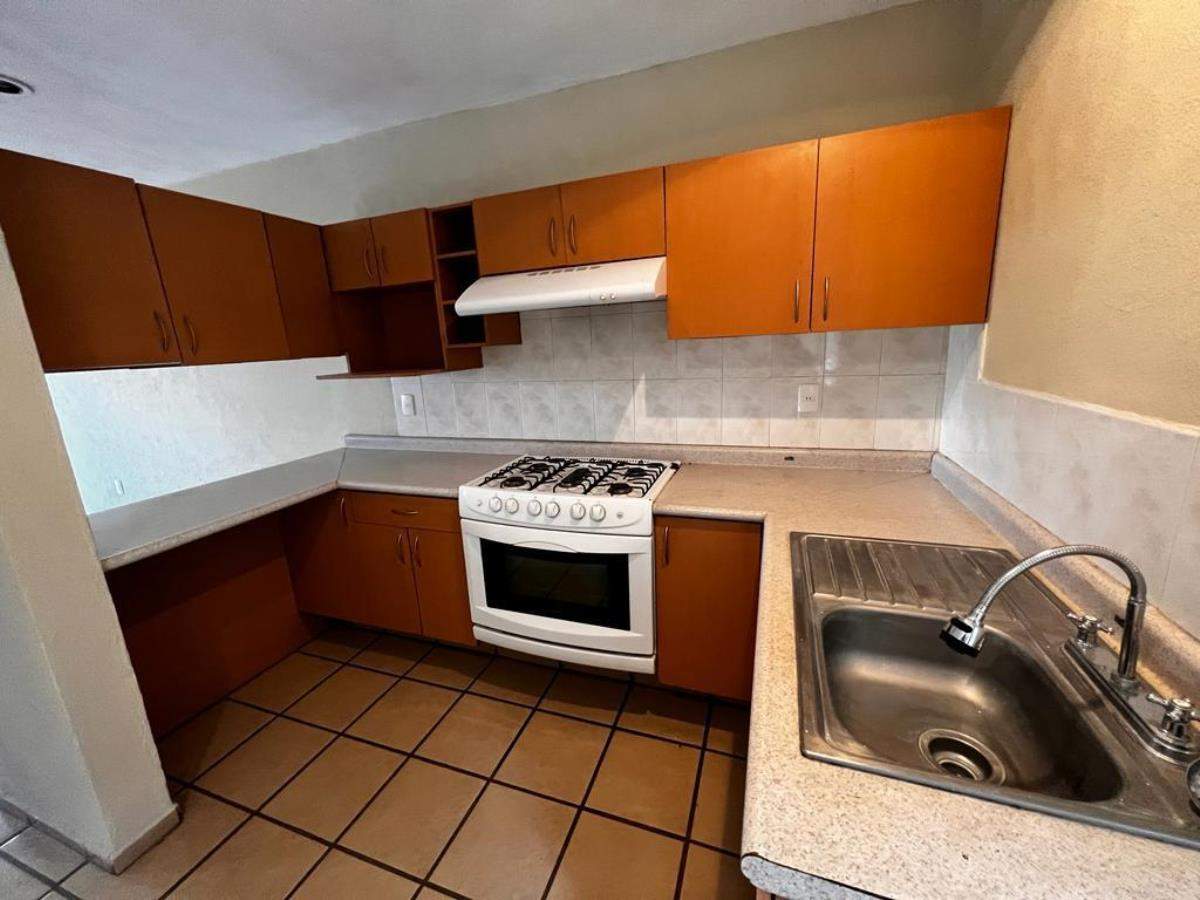 Casa en Renta 3 hab Parques de Tesistan Zapopan Jalisco 2