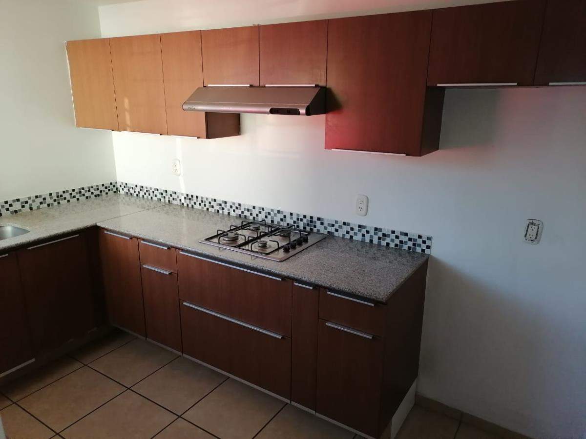 Casa en Renta 3hab Campo Real Zapopan Jalisco 2