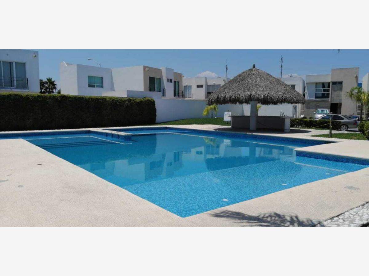 Casa en Renta 3hab Crystal Lagoons Apodaca Nuevo Leon 5