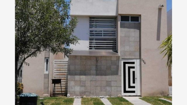 Casa en Renta 3hab Crystal Lagoons Apodaca Nuevo Leon