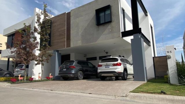 Casa en Renta 3hab El Molino Residencial y Golf Leon Guanajuato 2