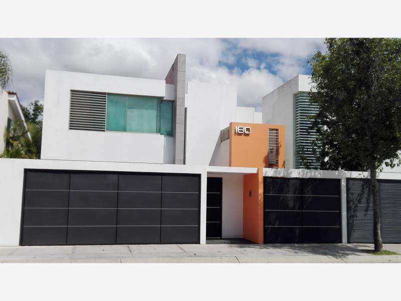 Casa en Renta 3hab Fracc Solares Zapopan Jalisco