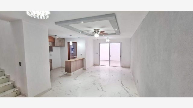 Casa en Renta 3hab Jardines Del Valle Zapopan Jalisco 2