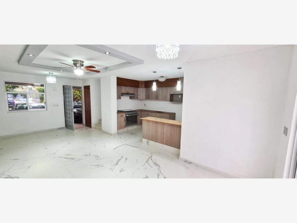 Casa en Renta 3hab Jardines Del Valle Zapopan Jalisco 3