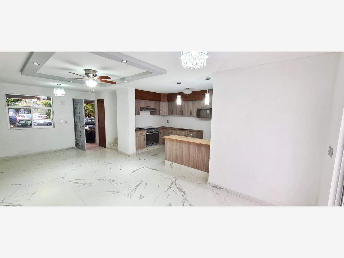 Casa en Renta 3hab Jardines Del Valle Zapopan Jalisco 3