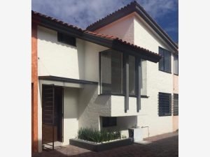 Casa en Renta 3hab Leobardo Coca Puebla