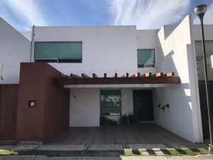 Casa en Renta Fracc Puerta del Sol San Pedro Cholula Puebla