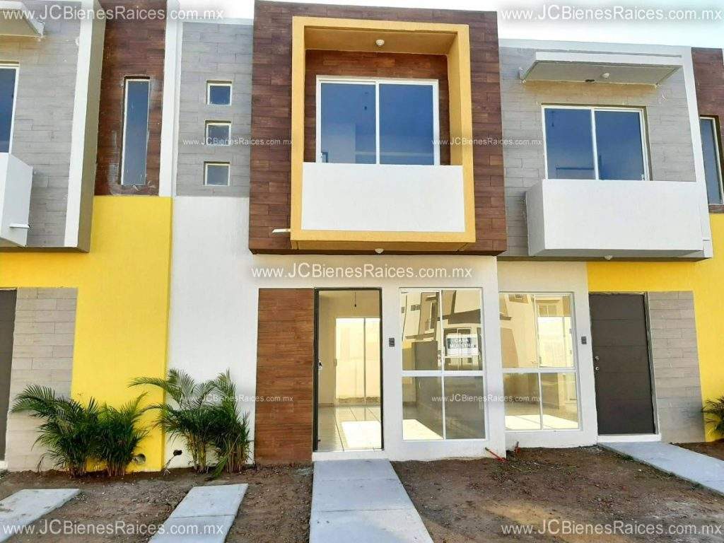 Casa en Venta 2 hab Lagos de Puente Moreno Medellin Veracruz