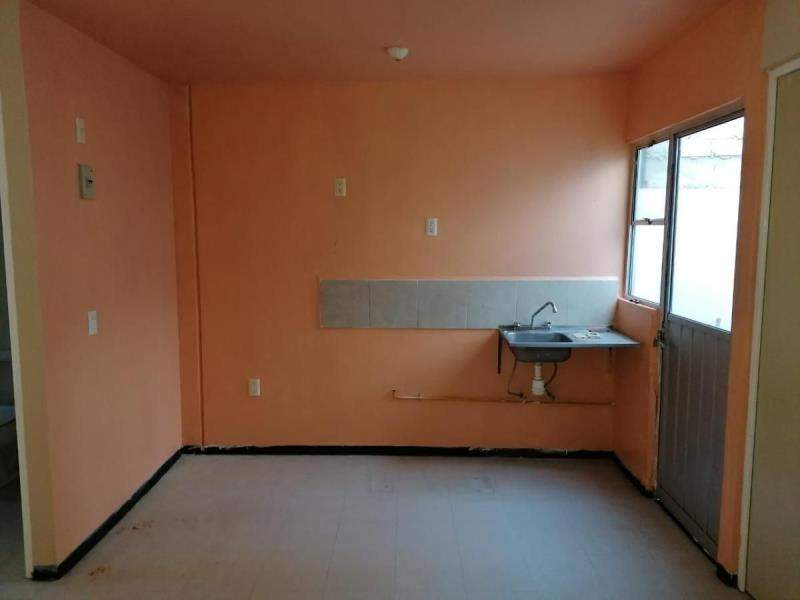 Casa en Venta 2hab Fracc Loma IX Queretaro 3