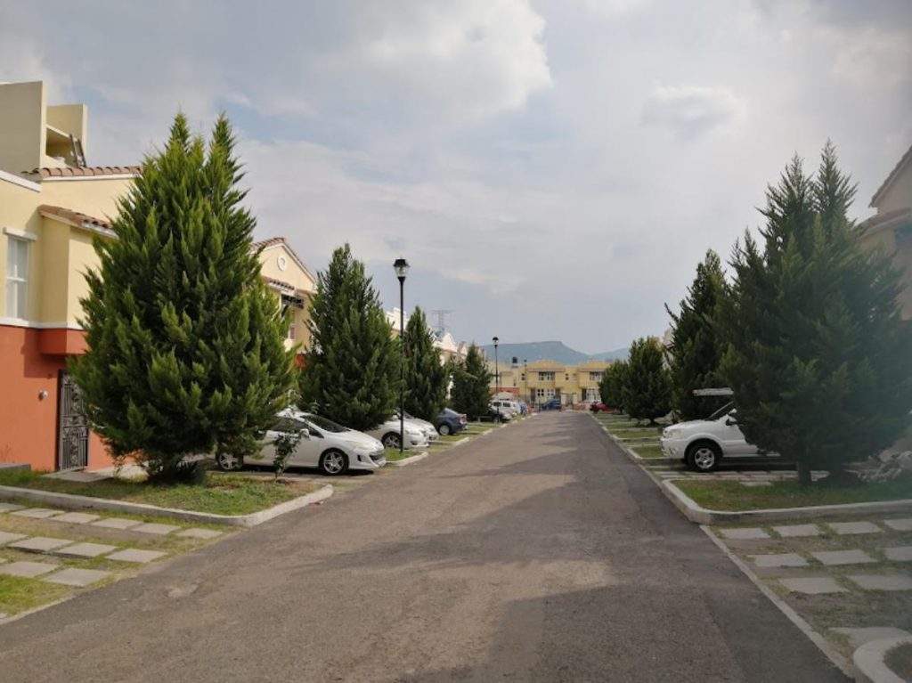 Casa en Venta 2hab Fracc Real Solares El Marques Queretaro q