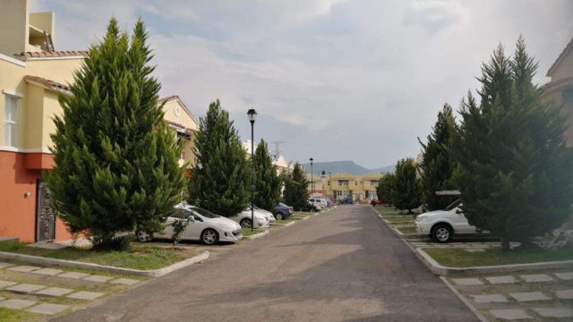 Casa en Venta 2hab Fracc Real Solares El Marques Queretaro q