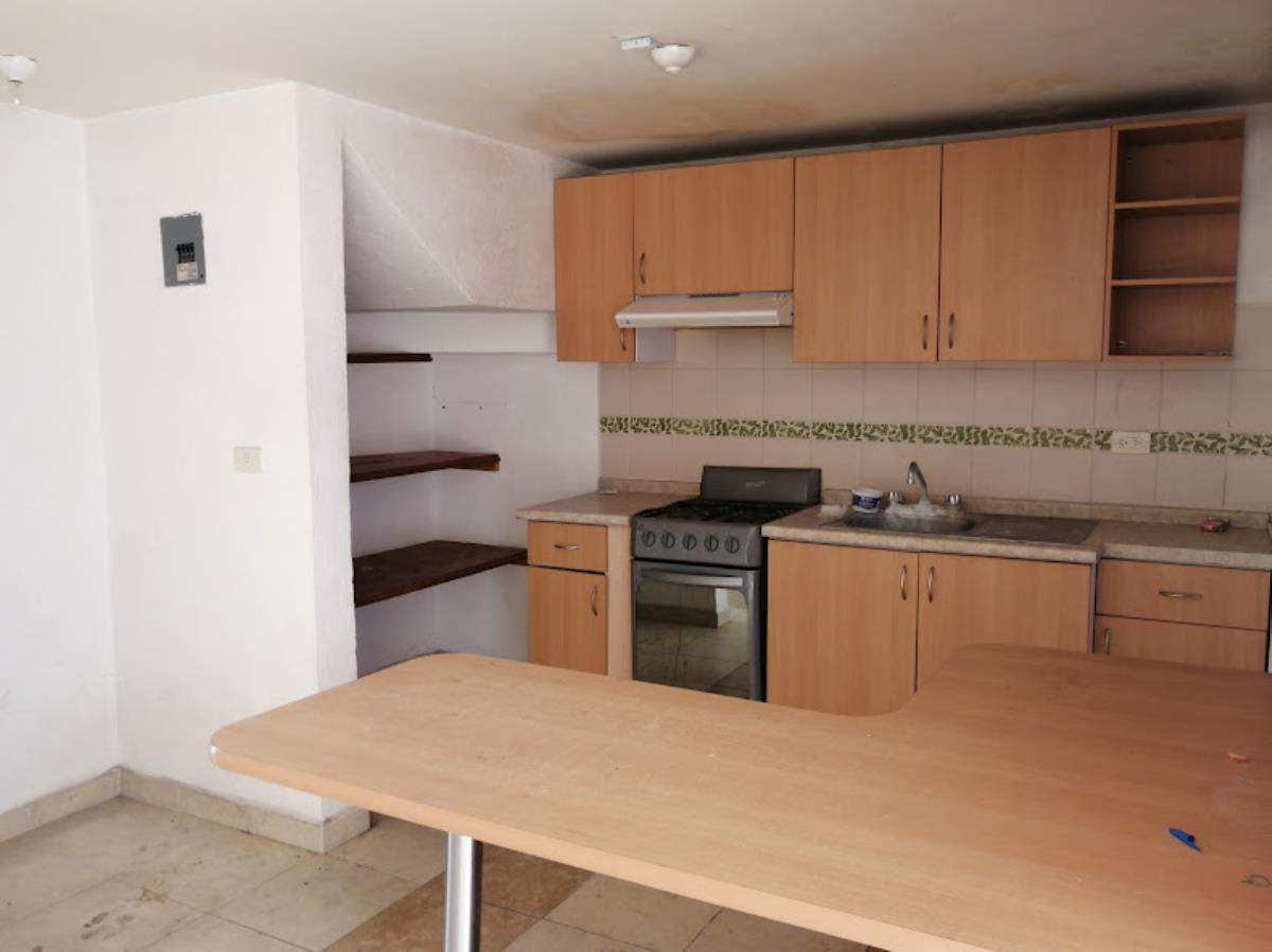 Casa en Venta 3hab Fracc Santuario del Cerrito Queretaro g