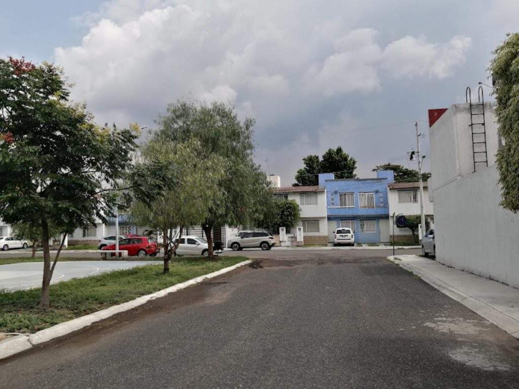 Casa en Venta 3hab Fracc Santuario del Cerrito Queretaro q