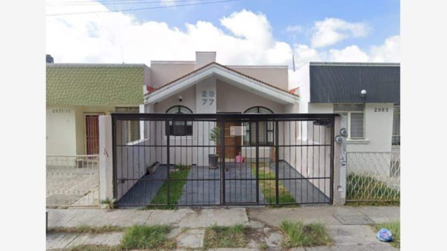 Casa en Venta 3hab Jardines del Valle Zapopan Jalisco a