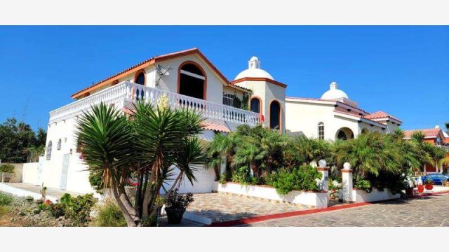 Casa en Venta 4hab Fracc Marena Cove Playas de Rosarito h