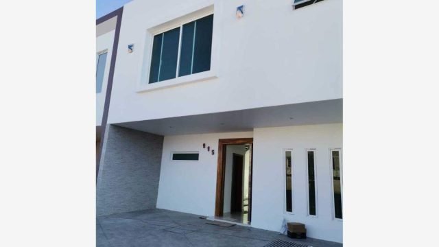 Casa en renta 5 hab Solares Zapopan Jalisco