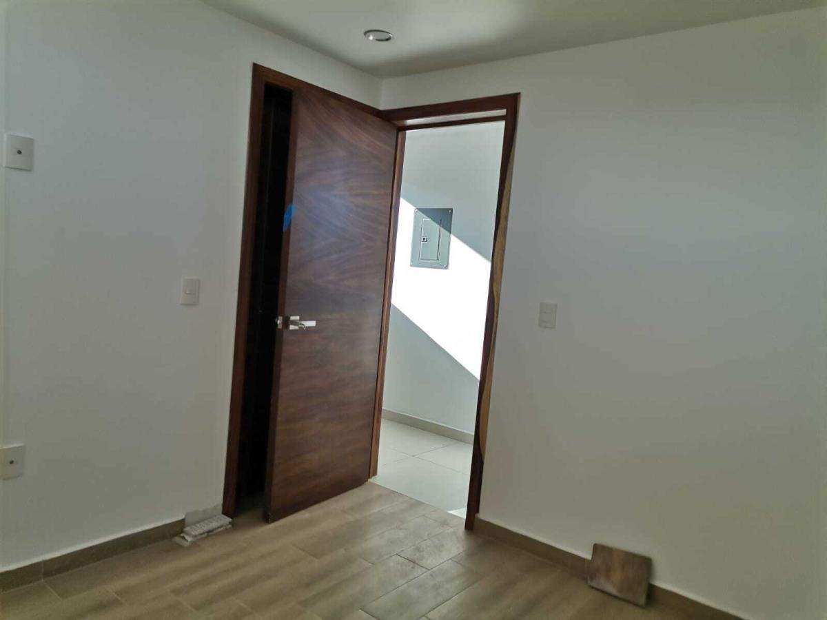 Casa en renta 5 hab Solares Zapopan Jalisco 7