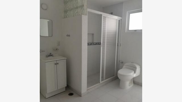 Bonita Casa en Renta 3 recamaras Lago de Guadalupe Cuautitlan Izcalli Mexico 78