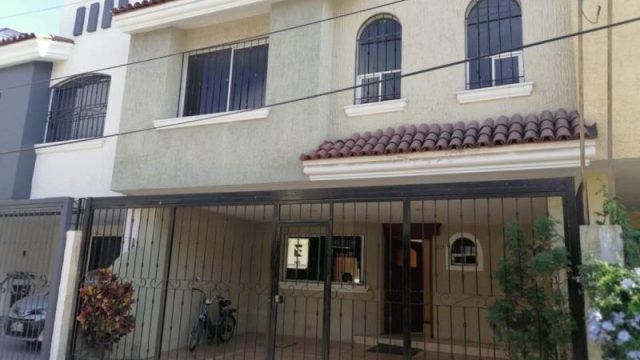 Bonita Casa en Renta Fracc Las Alamedas Zapopan Jalisco 1