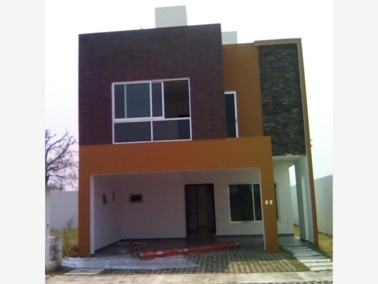 Casa en Ixtacomitán 2a. Sección
