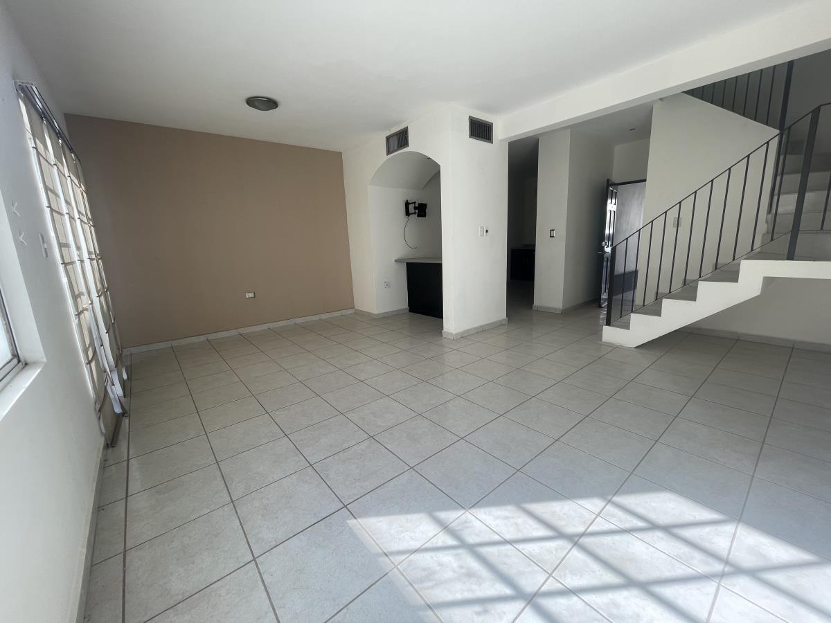 Casa en Renta 3hab Alebrijes Residencial Torreon Coahuila 2
