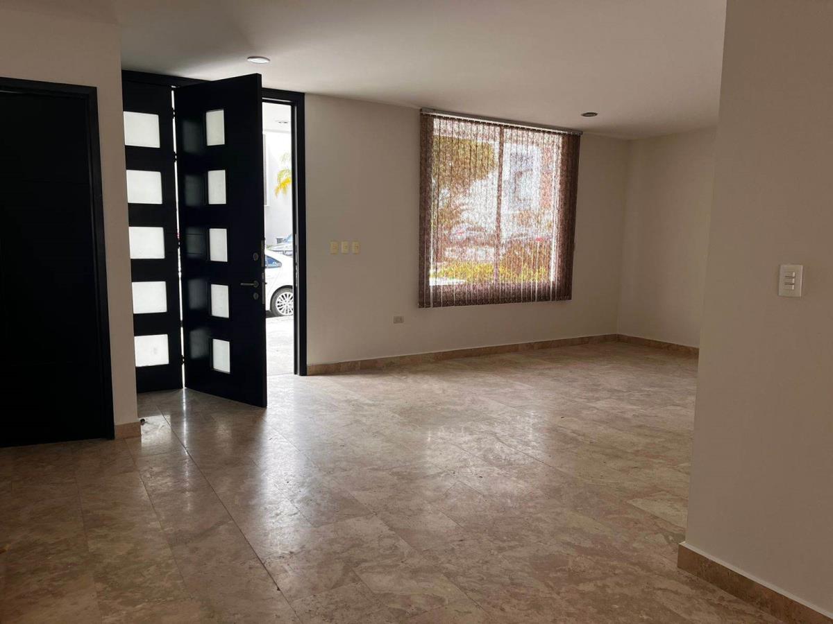 Casa en Renta 3hab Lomas de Angelopolis San Andres Cholula Puebla 3