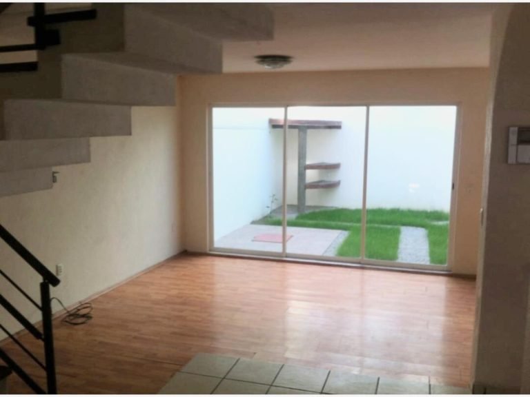 Casa en Renta 3hab Urbano Bonanza Metepec Estado de Mexico