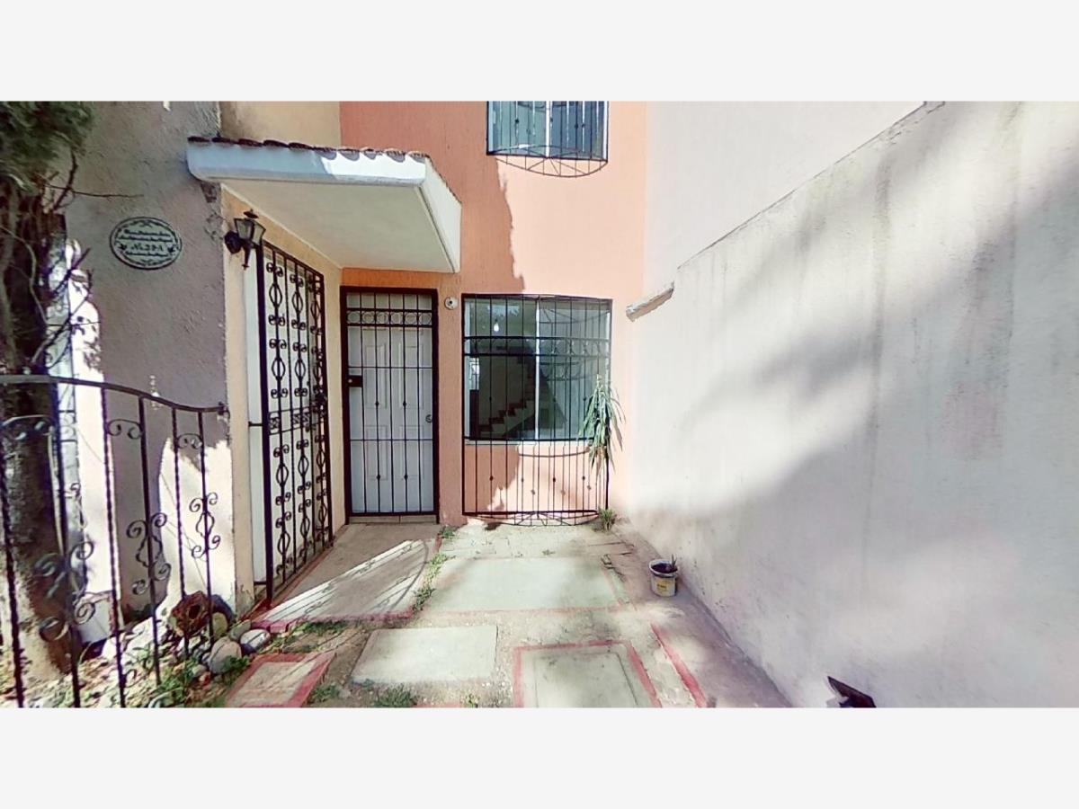 Casa en Renta Cofradia de San Miguel Cerca del AIFA Santa Lucia Cuautitlan Izcalli Mexico 2