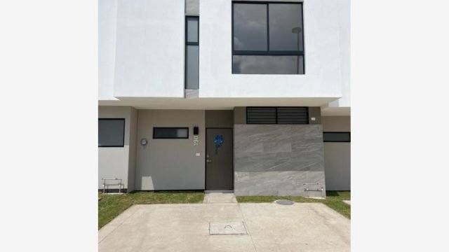 Casa en Renta Fracc Bosques Santa Anita Tlajomulco de Zuniga Jalisco 1