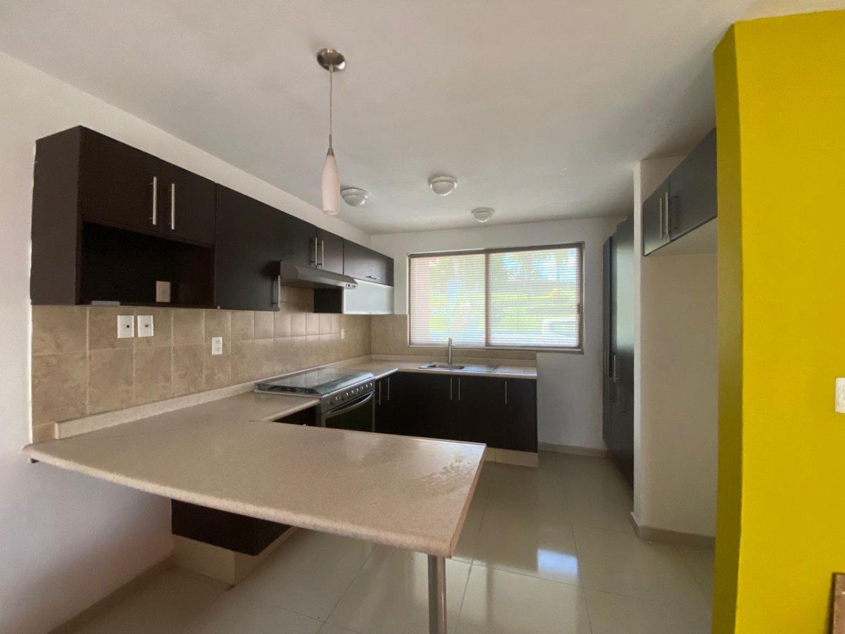 Casa en Renta Fracc Real de Valdepenas II Zapopan Jalisco 2