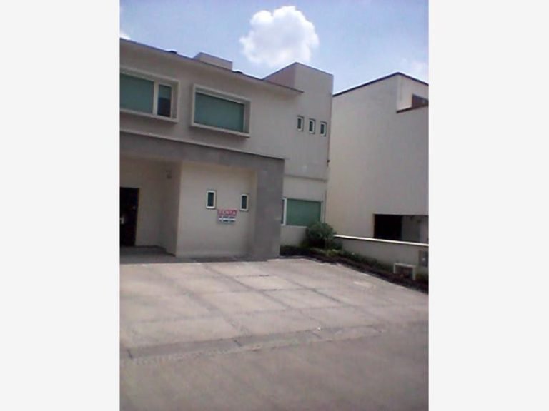 Casa en Renta Zona ESMERALDA BOSQUE ESMERALDA Atizapan EdoMex