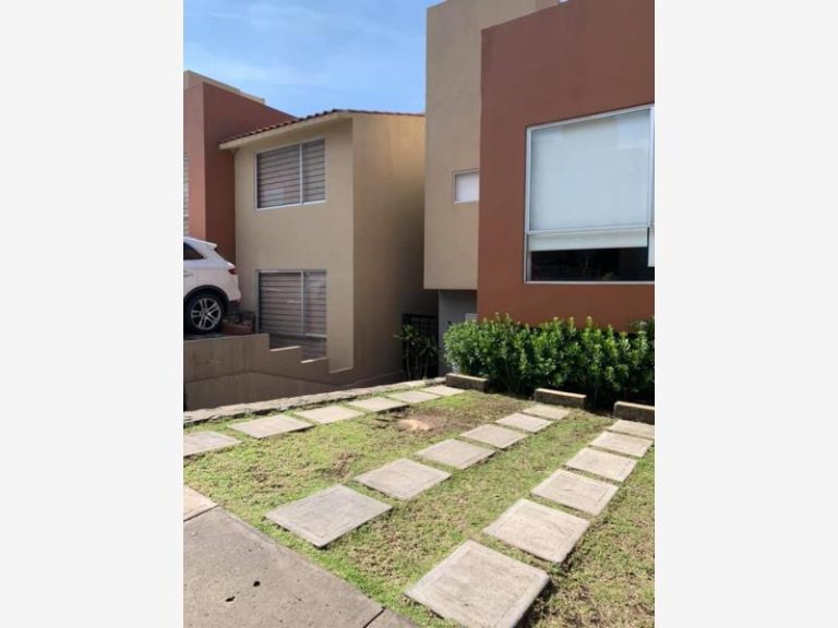 Casa en Renta en Bosque Esmeralda Atizapan de Zaragoza EdoMex