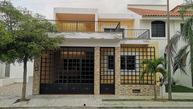 Casa en Renta en Las Lagunas Villas de Alvarez Colima Mexico 1