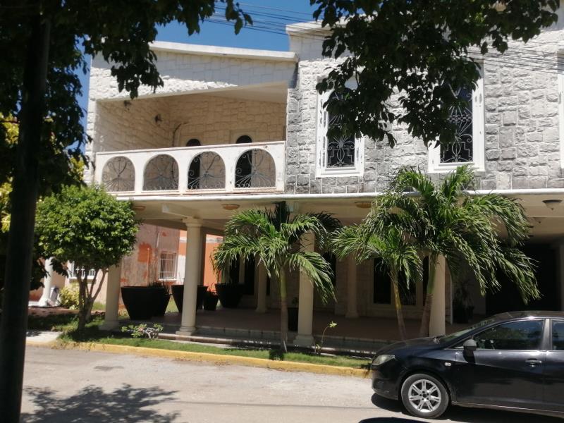 Casa en Renta en Privada San Joaquin Carmen Campeche 1