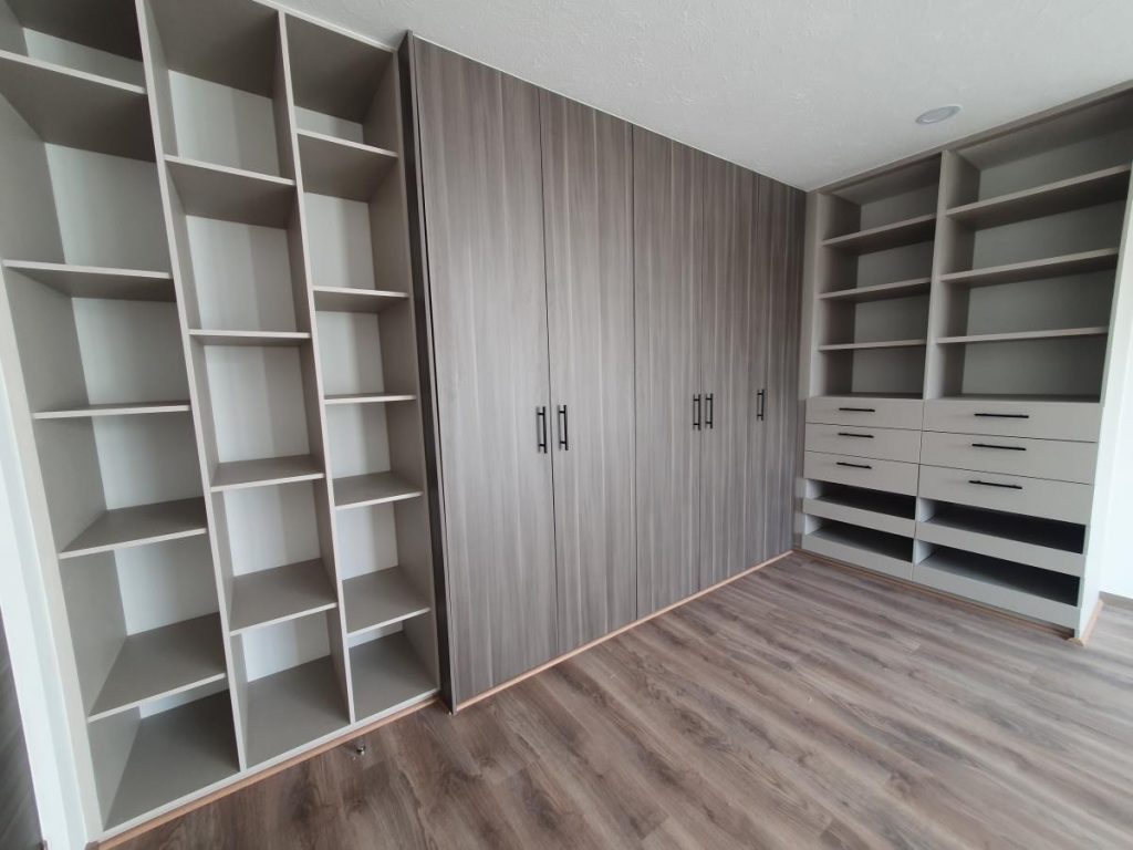 Casa en Venta en La Antigua Cementera cerca Hnos. Serdan y 15 Mayo Puebla Mexico 2