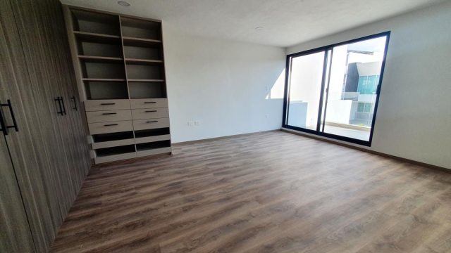 Casa en Venta en La Antigua Cementera cerca Hnos. Serdan y 15 Mayo Puebla Mexico 4