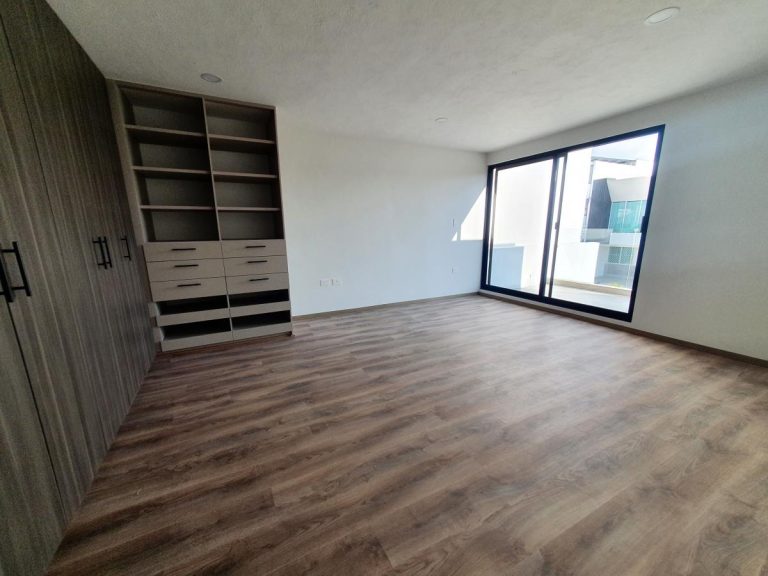 Casa en Venta en La Antigua Cementera cerca Hnos. Serdán y 15 Mayo Puebla Mexico
