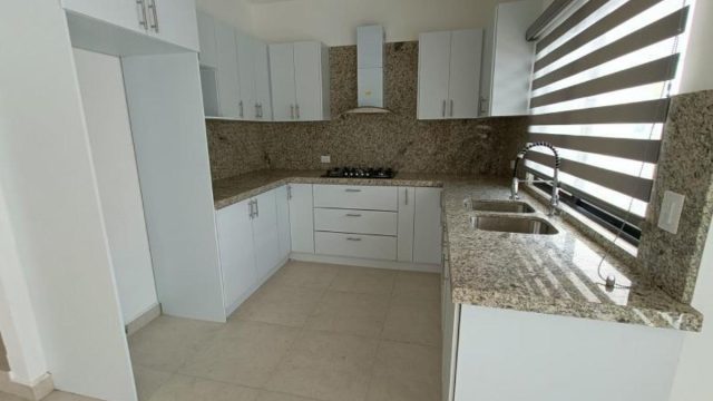 Casa en Venta en Los Olivos Gomez Palacio Durango 3