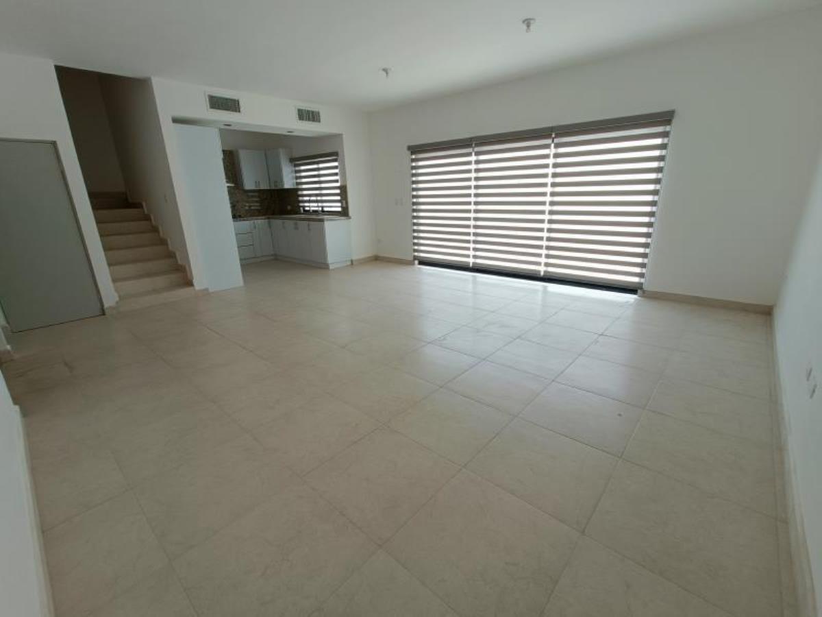 Casa en Venta en Los Olivos Gomez Palacio Durango 4