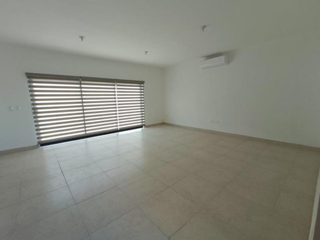 Casa en Venta en Los Olivos Gomez Palacio Durango 5