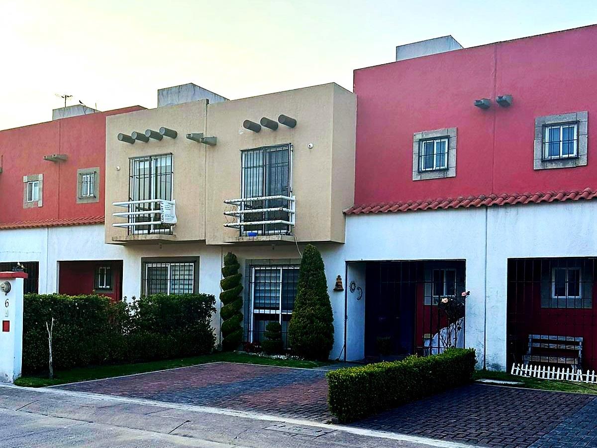 Casa en Venta en Villa Toscana Toluca Estado de Mexico 1