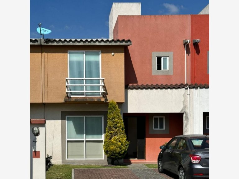 Casa en Venta en Villa Toscana Toluca Mexico